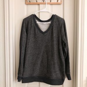 Black/gray v-neck sweatshirt